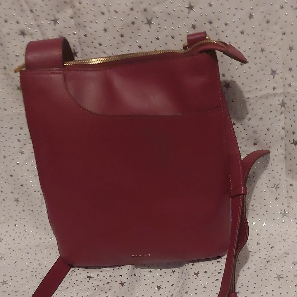 Radley Pockets Icon Small Zip Top Crossbody Bag - Red